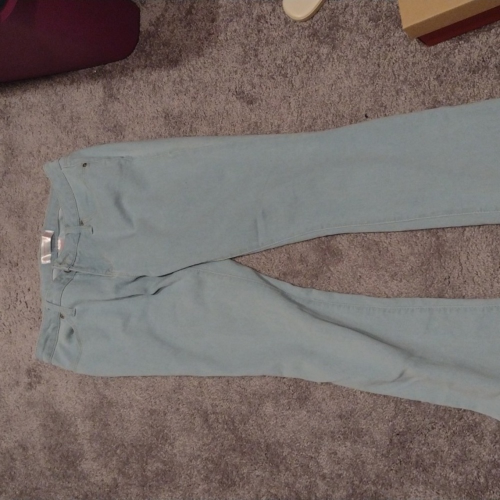 Jeans - Picture 2 of 3